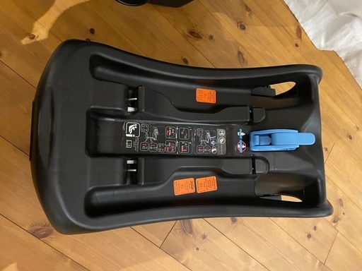 【取引中】新生児用チャイルドシート【持ち運びok】