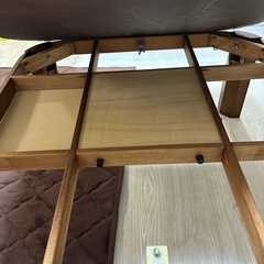 無料こたつ　家具店にて10万円ほどしたものです。の画像