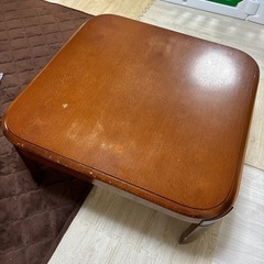 無料こたつ　家具店にて10万円ほどしたものです。