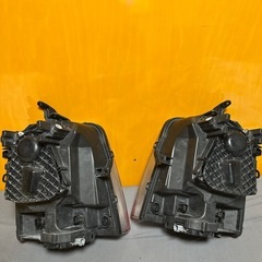 DA64W 純正HIDヘッドライトの画像