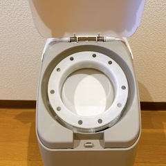 オムツ用ゴミ箱　ニオイポイの画像