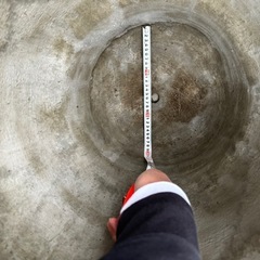 大型植木鉢・鉢カバー直径38cm高さ60cmの画像