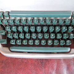 アメリカ　レミントンランド社(Remington Rand, 1927-1955)　アンティークタイプライターの画像