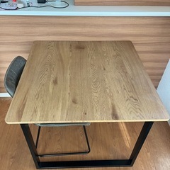 ナフコ　ダイニングテーブル