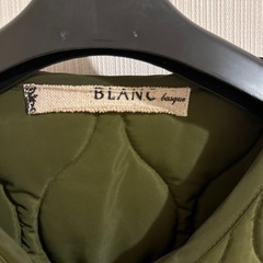 網目が可愛いブルゾンの画像