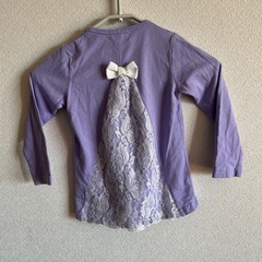 お値下げ致しました！⭐️紫のアニメキャラクターTシャツ 110cm ラブパトリーナの画像