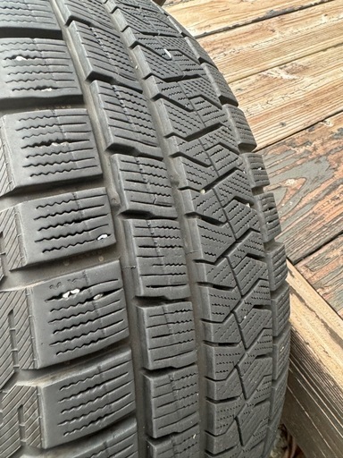 CX-８、CX-５225/65R17 スタッドレスタイヤ ホイールセット