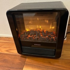 ディンプレックス 暖炉型ファンヒーターMini Cubeミニキューブ ストーブの画像