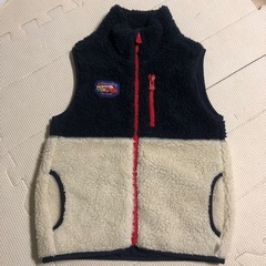 GAP 100サイズ　カーズ　ライトニングマックィーン　ベスト　...