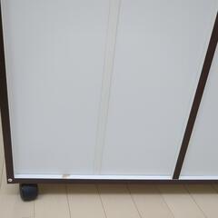 キャスター付き収納BOXの画像