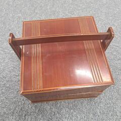 手提げ菓子器　漆器　二段重ね　茶道　赤茶色の画像