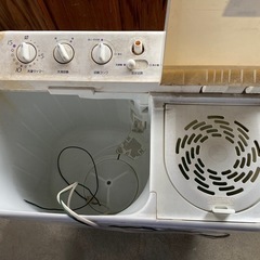 東芝　二層式洗濯機　中古　2.2kg VH-220S3の画像