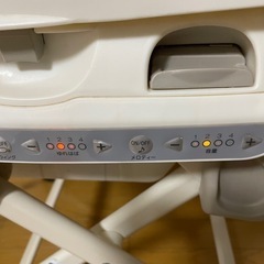 Combi 電動ハイ&ロースウィングラック　ルシエスAT AUTO SWINGの画像