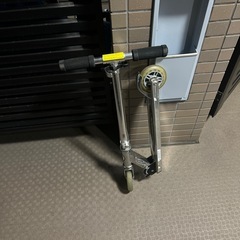 小学生　子供用キックボードの画像