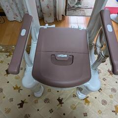 介護用品　ポータブルトイレ
