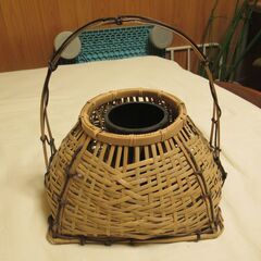 花瓶  つる編み　植木鉢入れにも