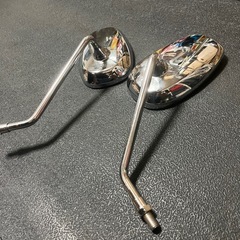 オートバイ　シルバー　ミラー　