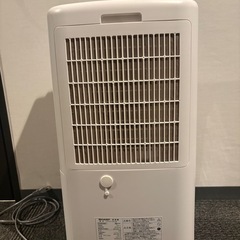 SHARP 除湿機
の画像