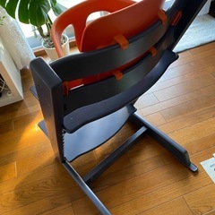 STOKKE ストッケトリップトラップチェア➕ベビーガードの画像