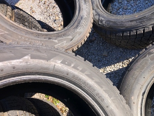 冬タイヤ ★ 225/60R17★  ブリヂストン製スタッドレス ★ ブリザック4本組 ★ エクストレイル アウトバック フォレスター