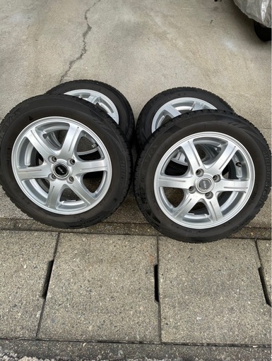 ブリヂストンBLIZZAKスタッドレスタイヤ 155/65R14 ホイールセット