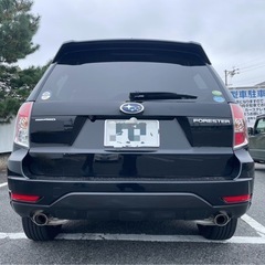 人気ＳＵＶ　フォレスター　スバル　自社ローンの画像