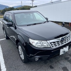 人気ＳＵＶ　フォレスター　スバル　自社ローンの画像