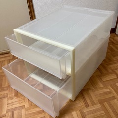 無印の衣装ケース4個セット(残り1個)の画像