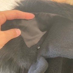 BON CILIEのファー付きコートの画像