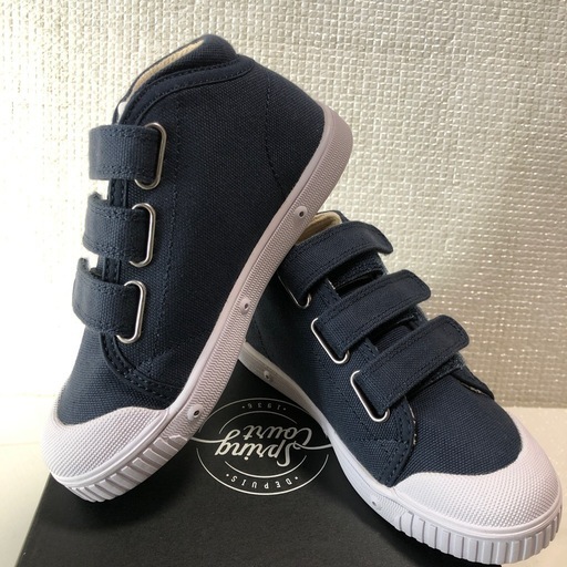 【美品】キッズシューズ