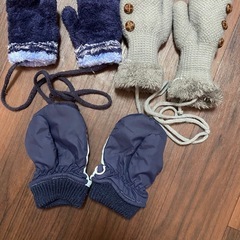 ベビー&キッズ　帽子　手袋　色々❣️雪遊び　そりの画像