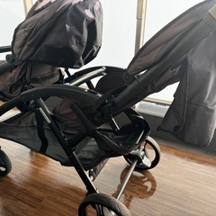 二人乗りベビーカーの画像