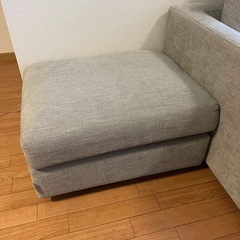 オットマン［59×69］の画像