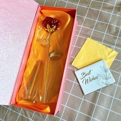 新品⭐️ バラの花 K9クリスタル 結婚記念日 誕生日 プレゼント 妻 彼女 女性 人気の画像