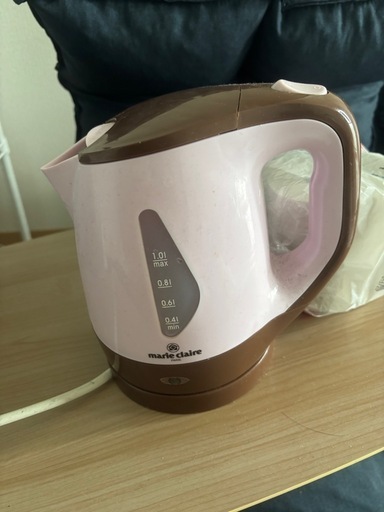 電気ポッドです、まだまだ使えます。
