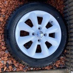 スタッドレスタイヤ４本の画像