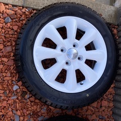 スタッドレスタイヤ４本の画像