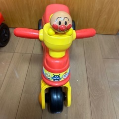 アンパンマンバイクの画像