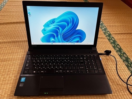 東芝　dynabook 15インチ
