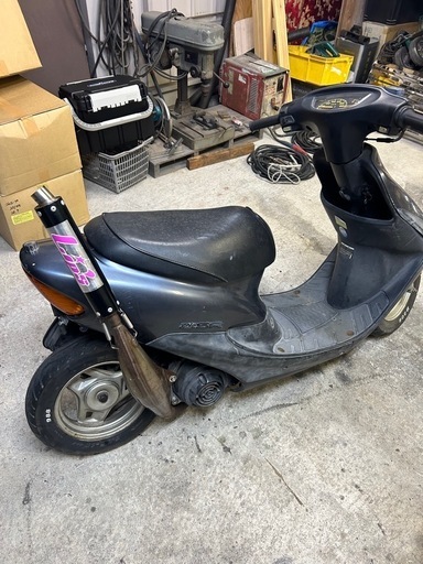 ☆ 本物　初期ライブディオＺＸ　　キック１発！　ホンダ　規制前　ＡＦ３５　１０６１１ＸＸ　整備必須です。登録書類付