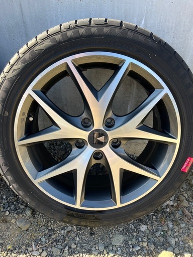 モデリスタ　voxy 80系　17インチ　タイヤホイールセット