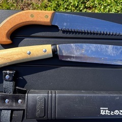 キャンプ用品（薪割り道具）の画像