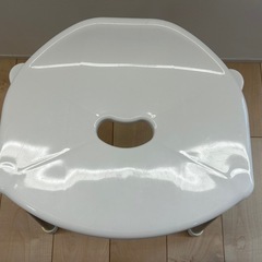【1/23終了】DCM 軽いアルミ脚風呂イス40cm 抗菌の画像