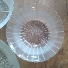 ガラスのボウルセットの画像