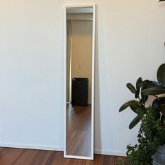 IKEA FLAKNAN フラークナン スタンドミラー ホワイト 30x150cm 全身鏡の画像