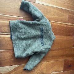 ジャンパー　100サイズの画像