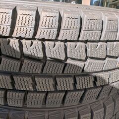 中古 175/65R15 スタッドレス+アルミセット キューブ、アクアなどの画像