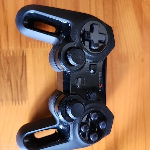 無線エレコムコントローラー