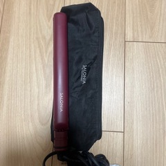 ヘアアイロン　美品　サロニア