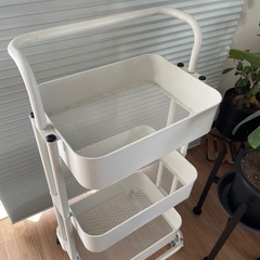 キャスターワゴン・白 ★本文読んでからメッセージください⭐︎の画像